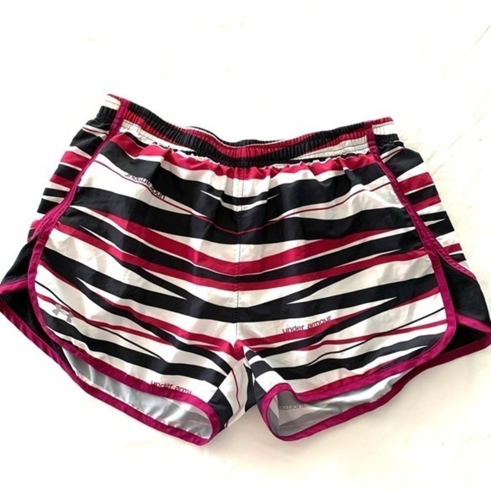 Under Armour Women's Running Shorts Size L